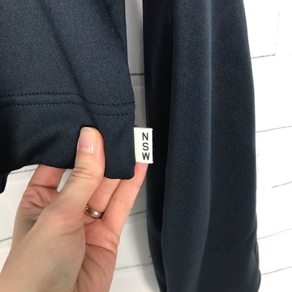 NEW Nike Blocked Logo Cropped Crewneck Sweatshirt - Picture 6 of 8